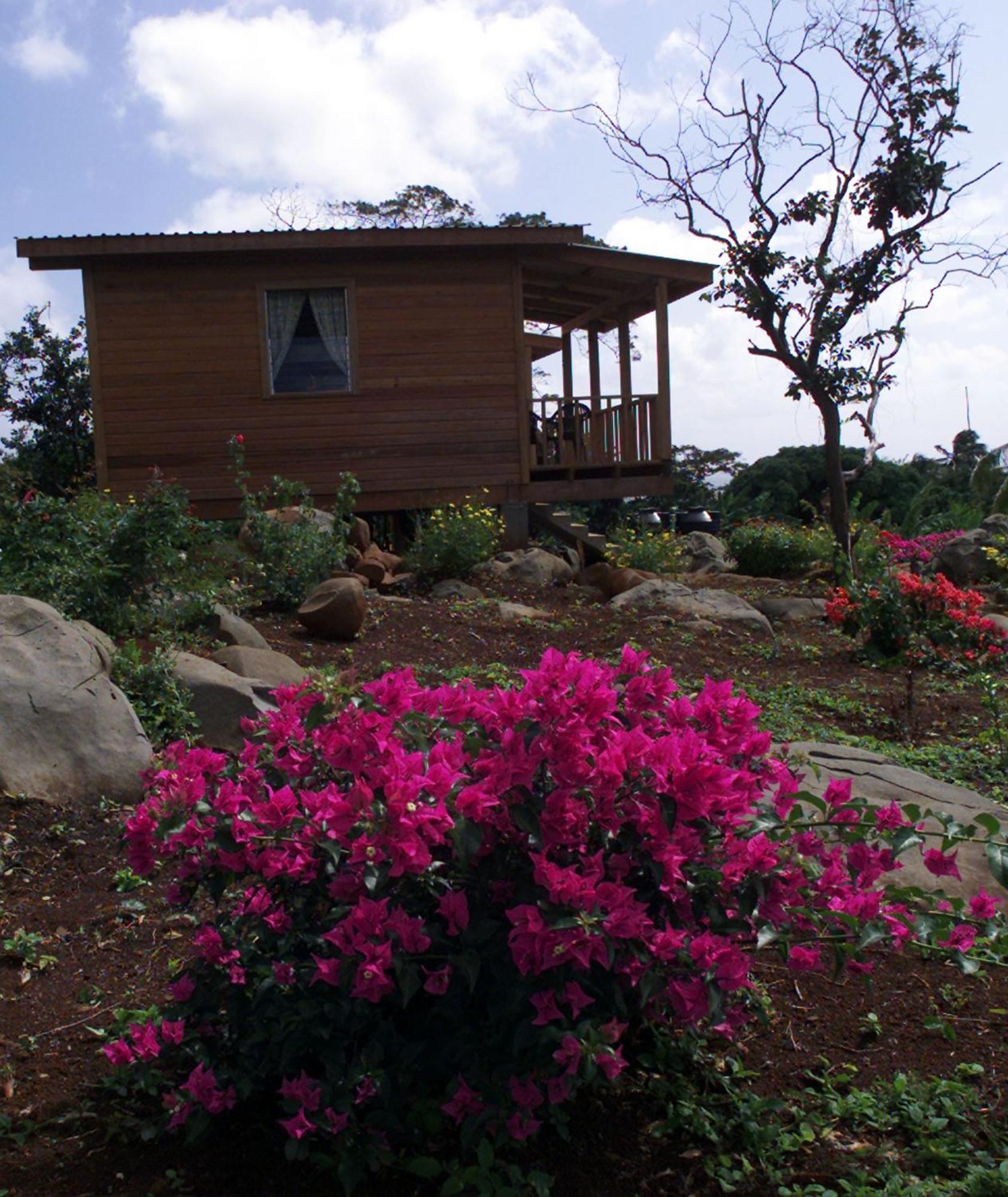 Big Sky Lodge Crochu Екстериор снимка